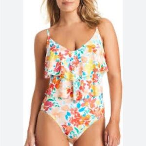 NWT Ellen Tracy  Floral one-piece Swimwear size 10